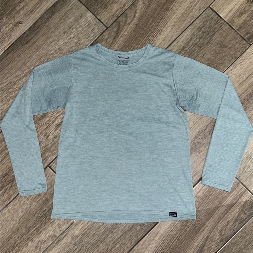 Patagonia Women's Long-Sleeved Capilene Cool Daily Graphic Shirt